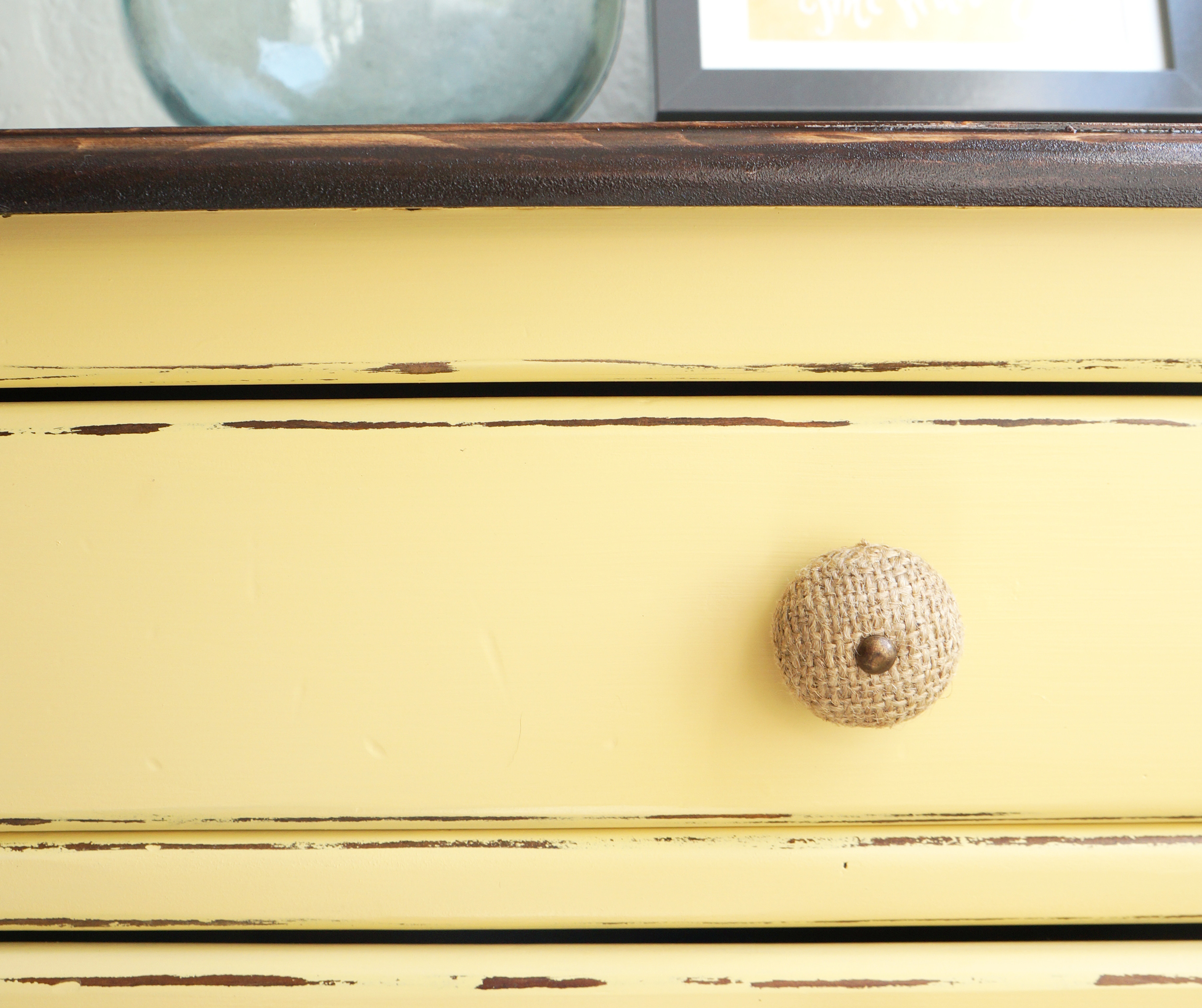 “White Raisin” End table