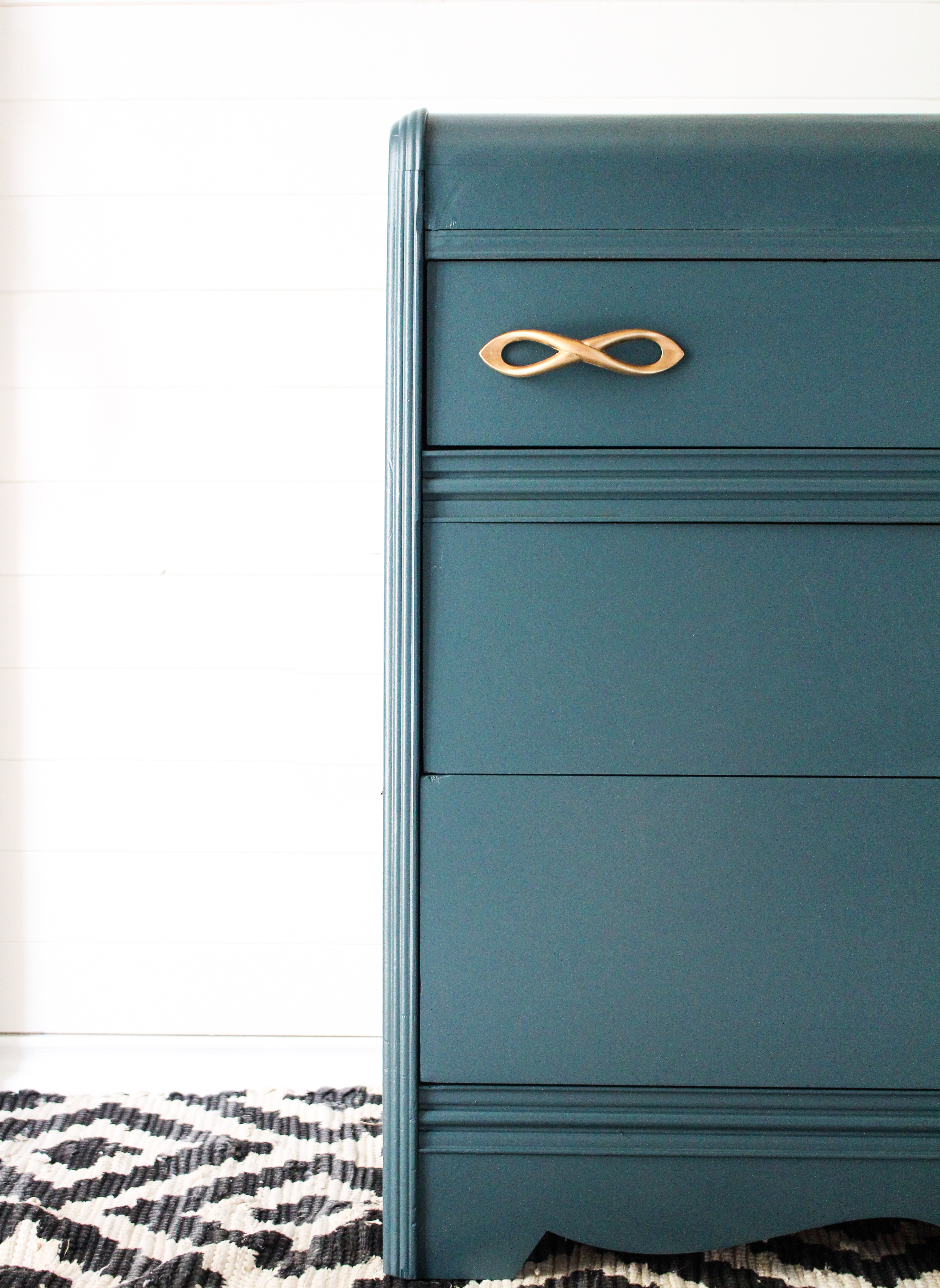 Homestead Blue Deco Dresser