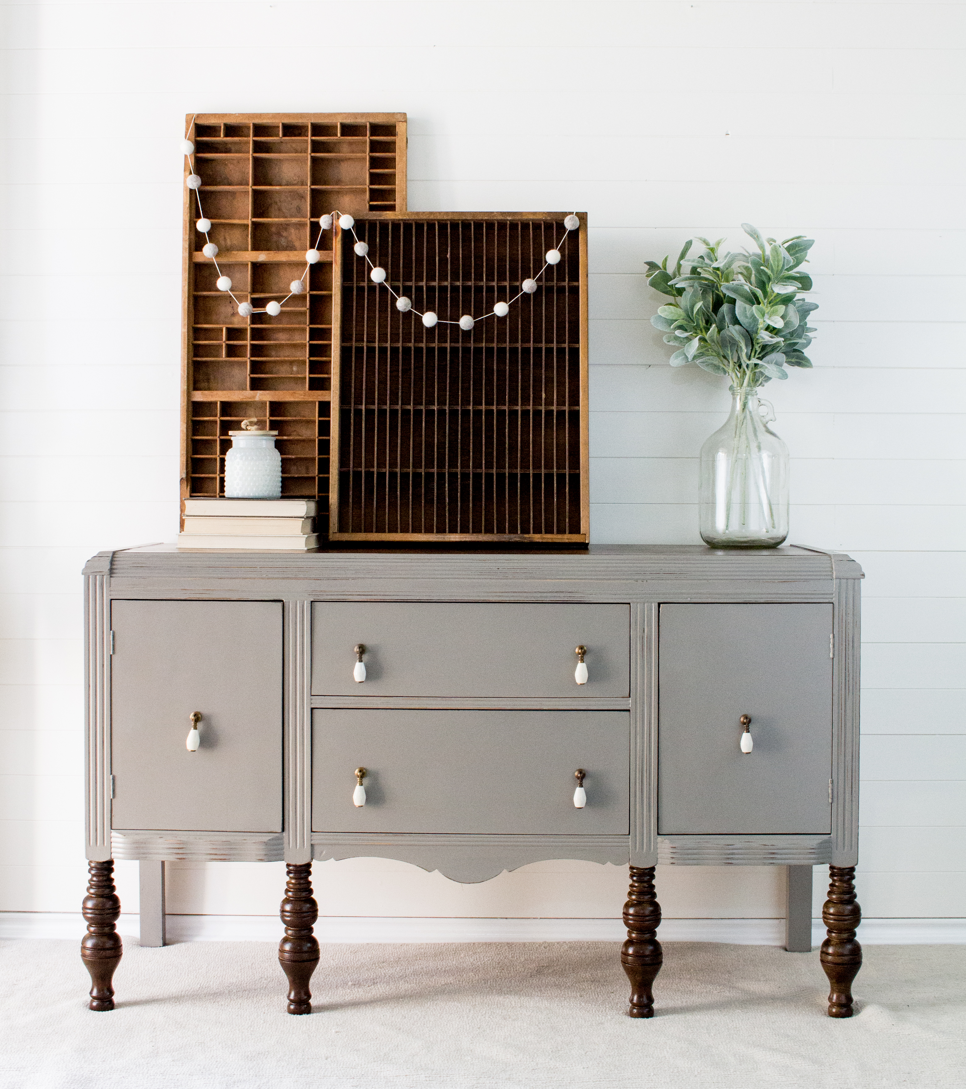 Using Annie Sloan Chalk Paint on a Petite Buffet